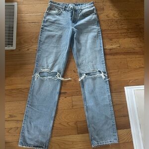 Zara Light Blue Distressed Women Jeans
